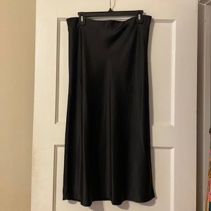 Madewell NWT Black Silky Skirt, Size 12